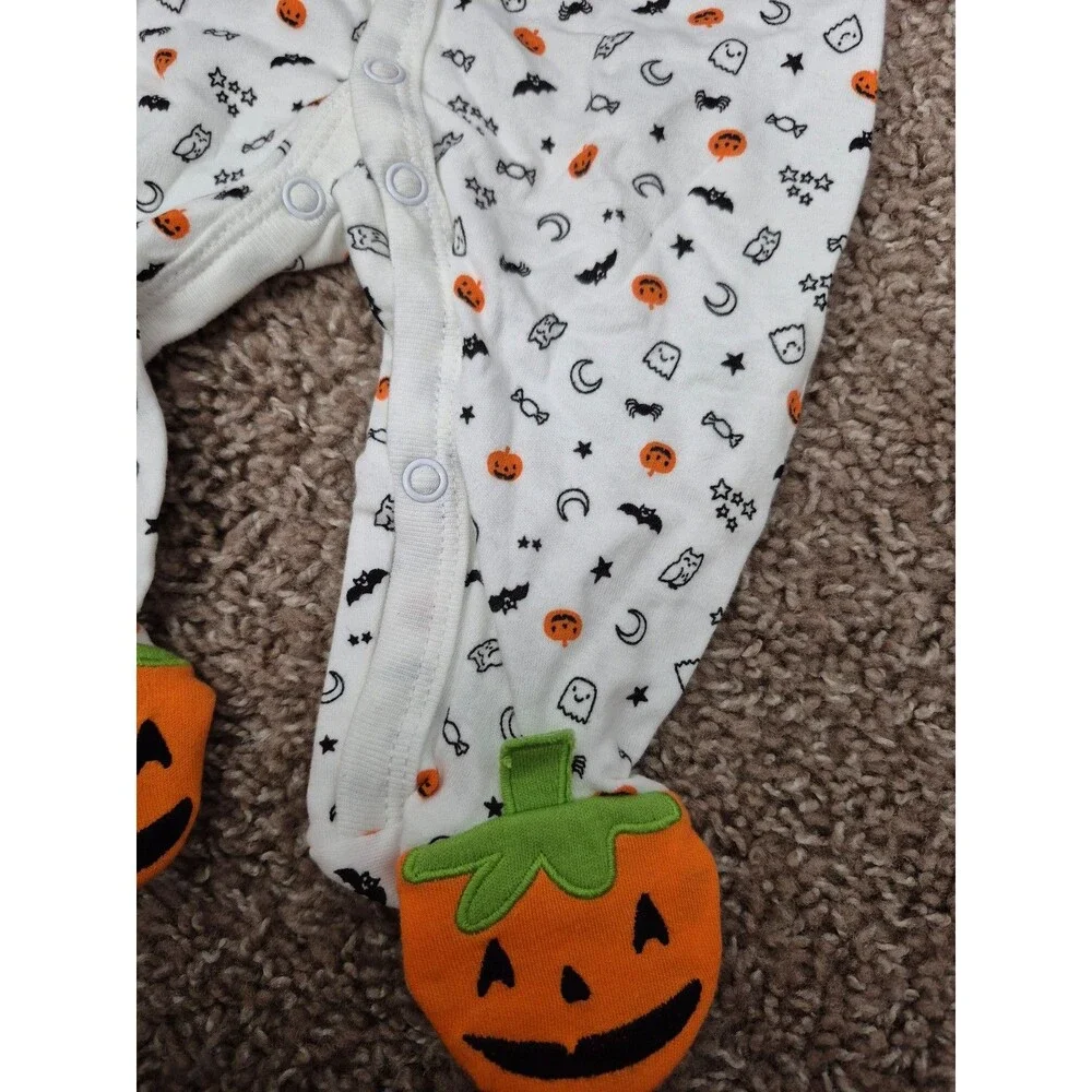 Carters check out